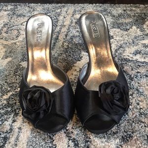Black satin heel with flower detail